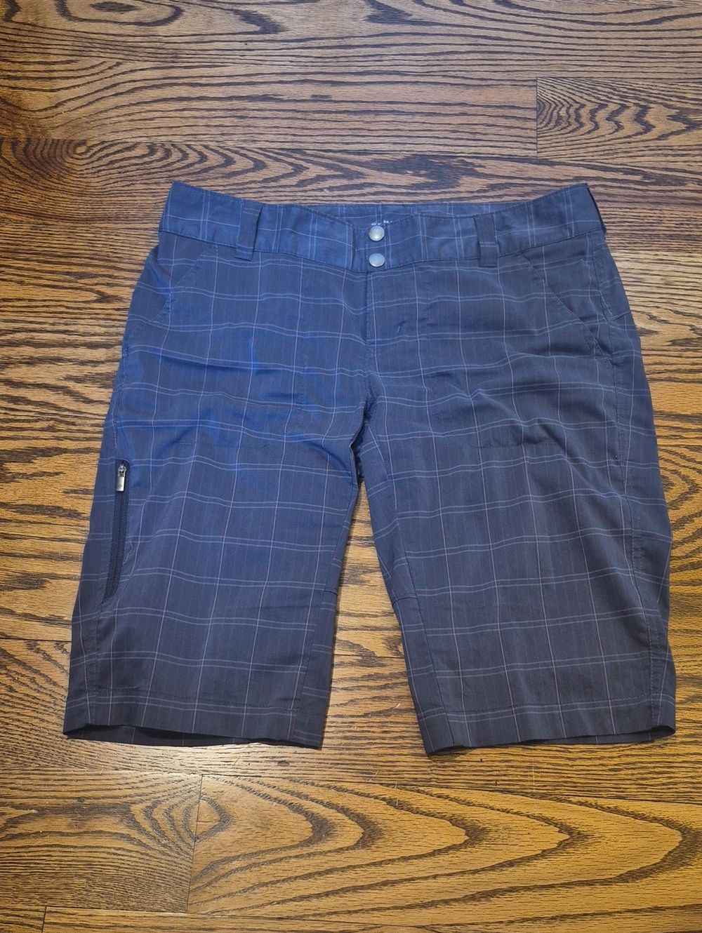 Columbia OMNI-WICK Advanced Evaporation Women's Plaid Performance Shorts